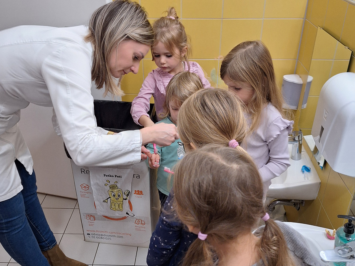 Briga o oralnom zdravlju u skupini Spužvice