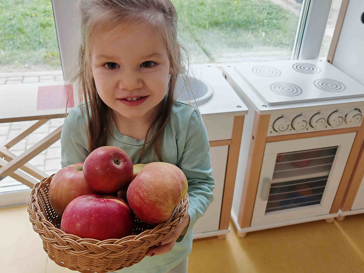 Dani jabuka u "Slonićima"