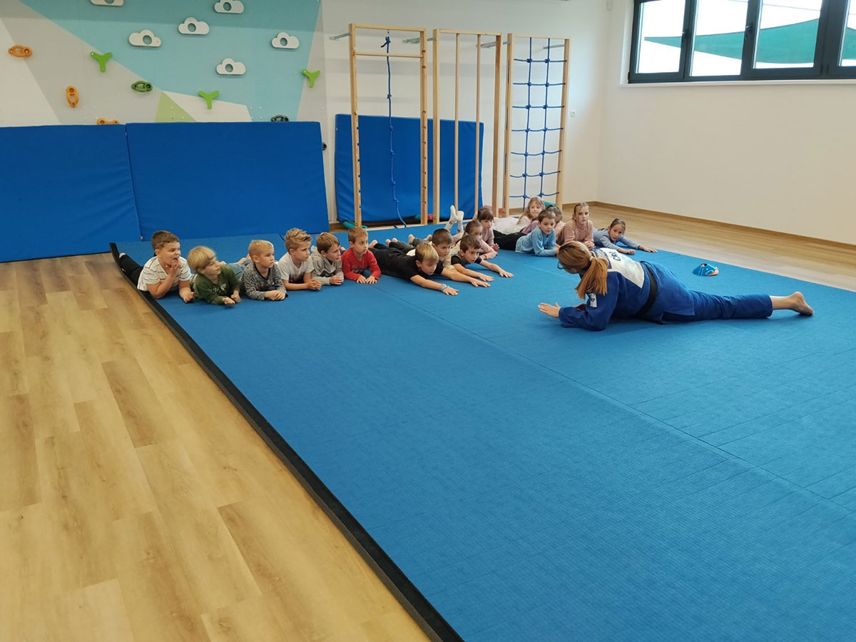 Ogledni sat džuda u dječjem vrtiću Medenjak