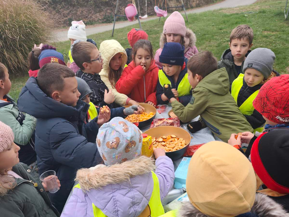 Jesenjska šetnja i druženje s prijateljima iz prvog razreda