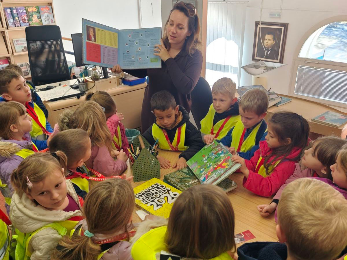 Istraživači „Kamenčići“ u velikoj šetnji gradom