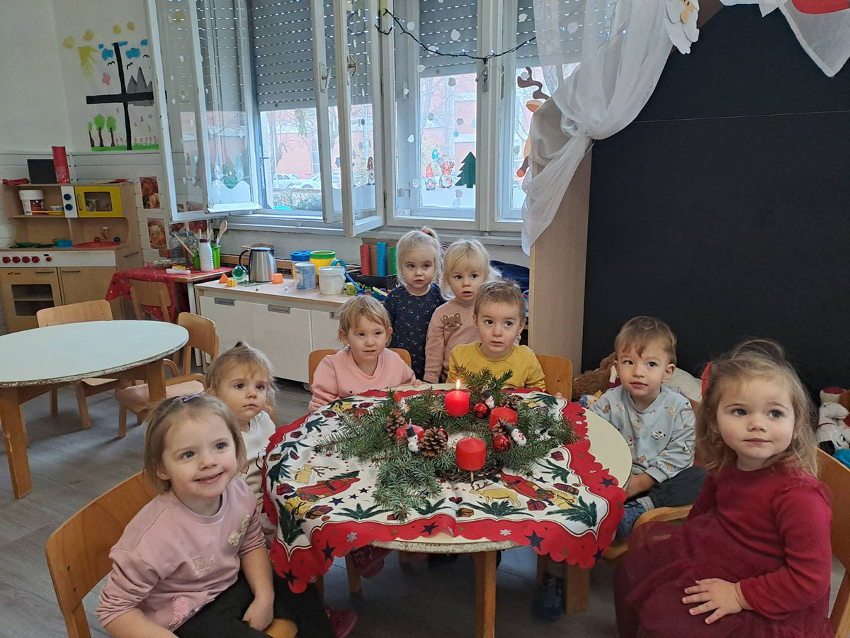 Ususret Božiću - Balončići