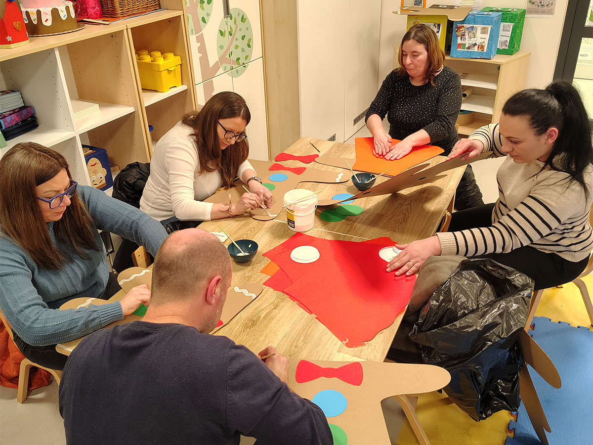 Roditelji izrađivali kostime za fašnik