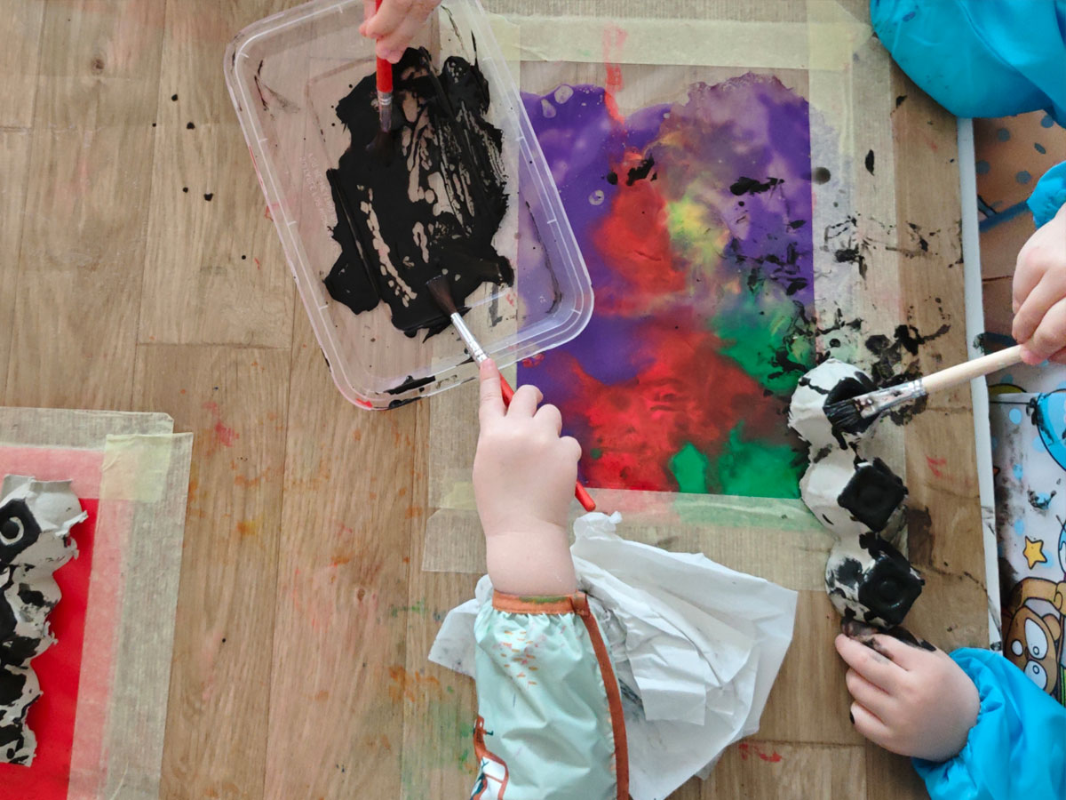 Limači istražuju svijet mrava i bubamara