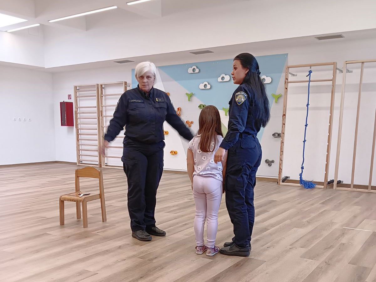 Predškolarci vrtića Medenjak učili o sigurnosti u prometu