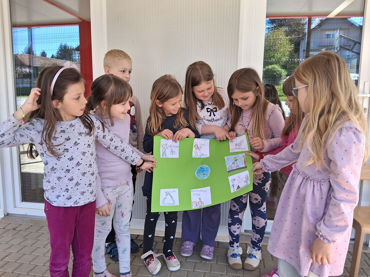 Kamenčići obilježili Dan planete Zemlje