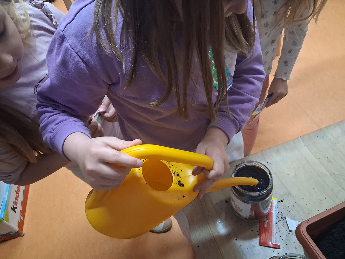 Kamenčići obilježili Dan planete Zemlje